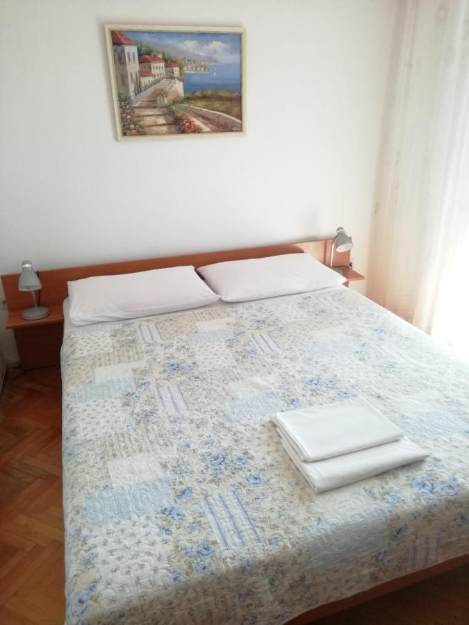 Hotel Dvokrevetna Soba S Balkonom I Kuhinjom Podgora Exteriér fotografie